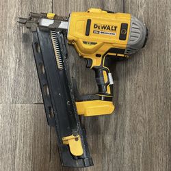 Dewalt 20V Max XR Brushless 21 Framing Nailer