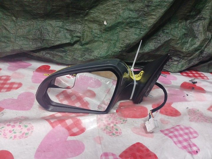 2015-17 Hyundai Sonata Left Mirror W/Signal Light 
