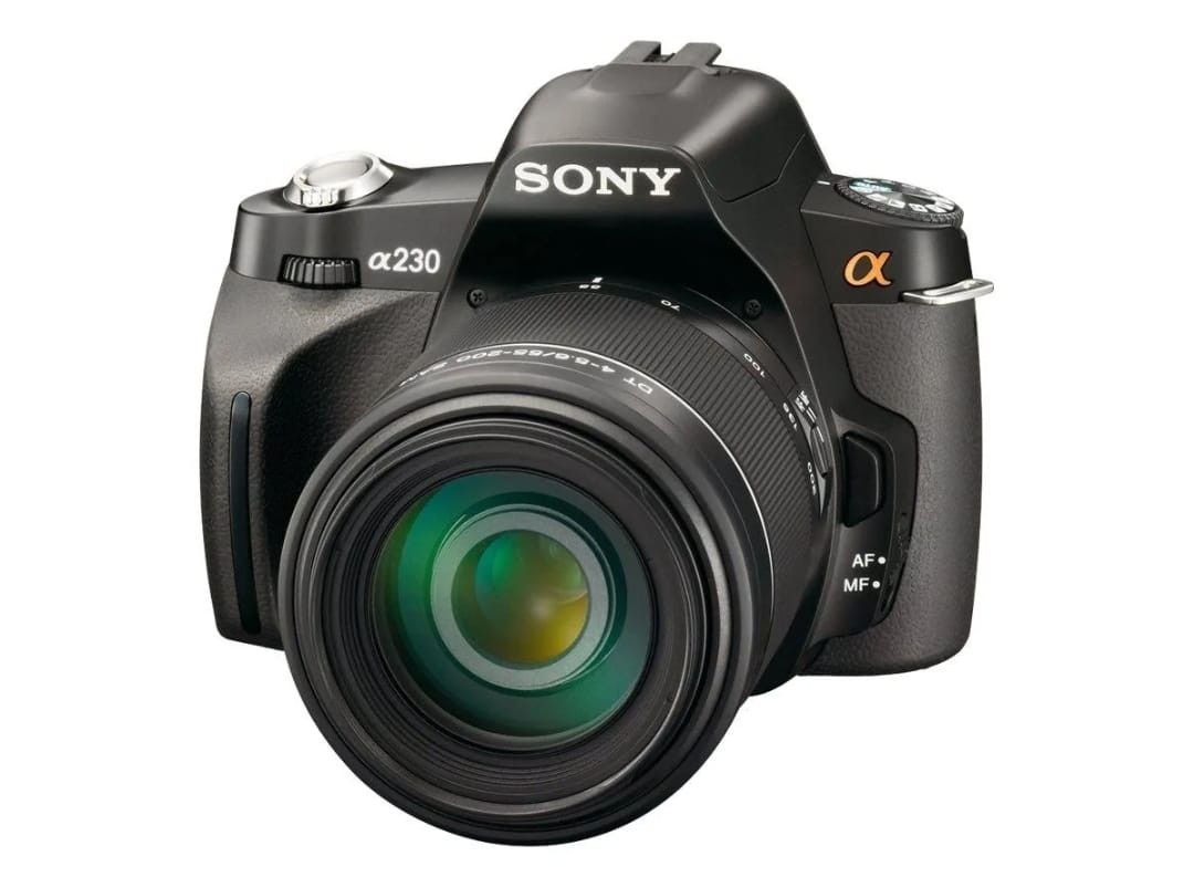Sony Alpha 230