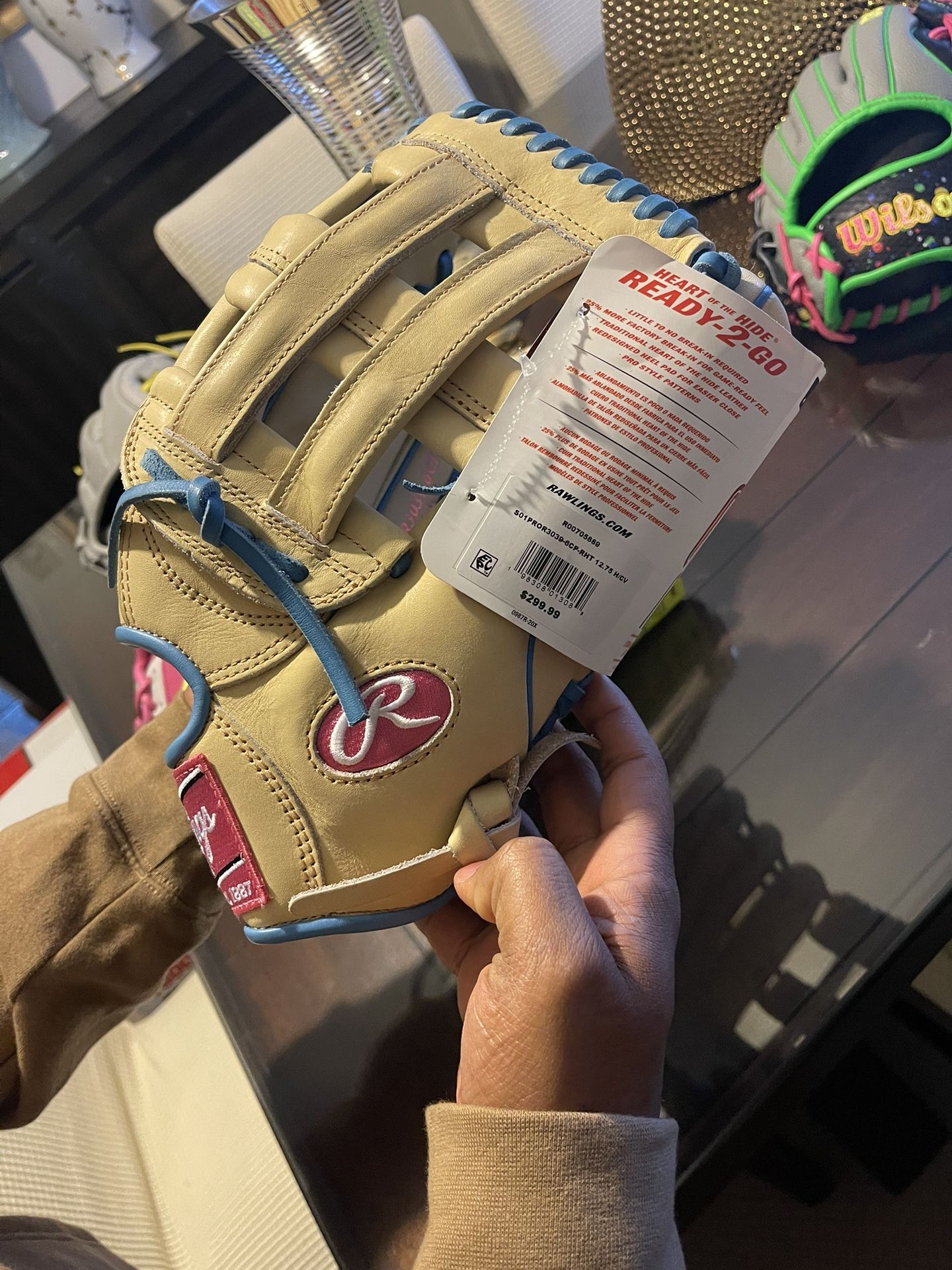 Rawlings Baseball Glove