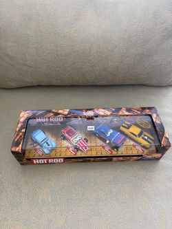 NEW 1999 Hot Wheels Collectibles Hot Rod Series 4 Hot Rod Magazine 4-Car Set  It is new and factory sealed. For adult collectors