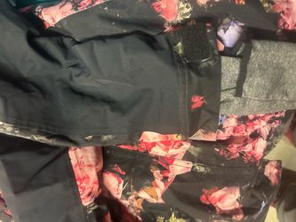 Roxy size L women’s snowboarding jacket
