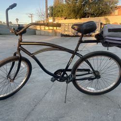 Black Beach Cruiser