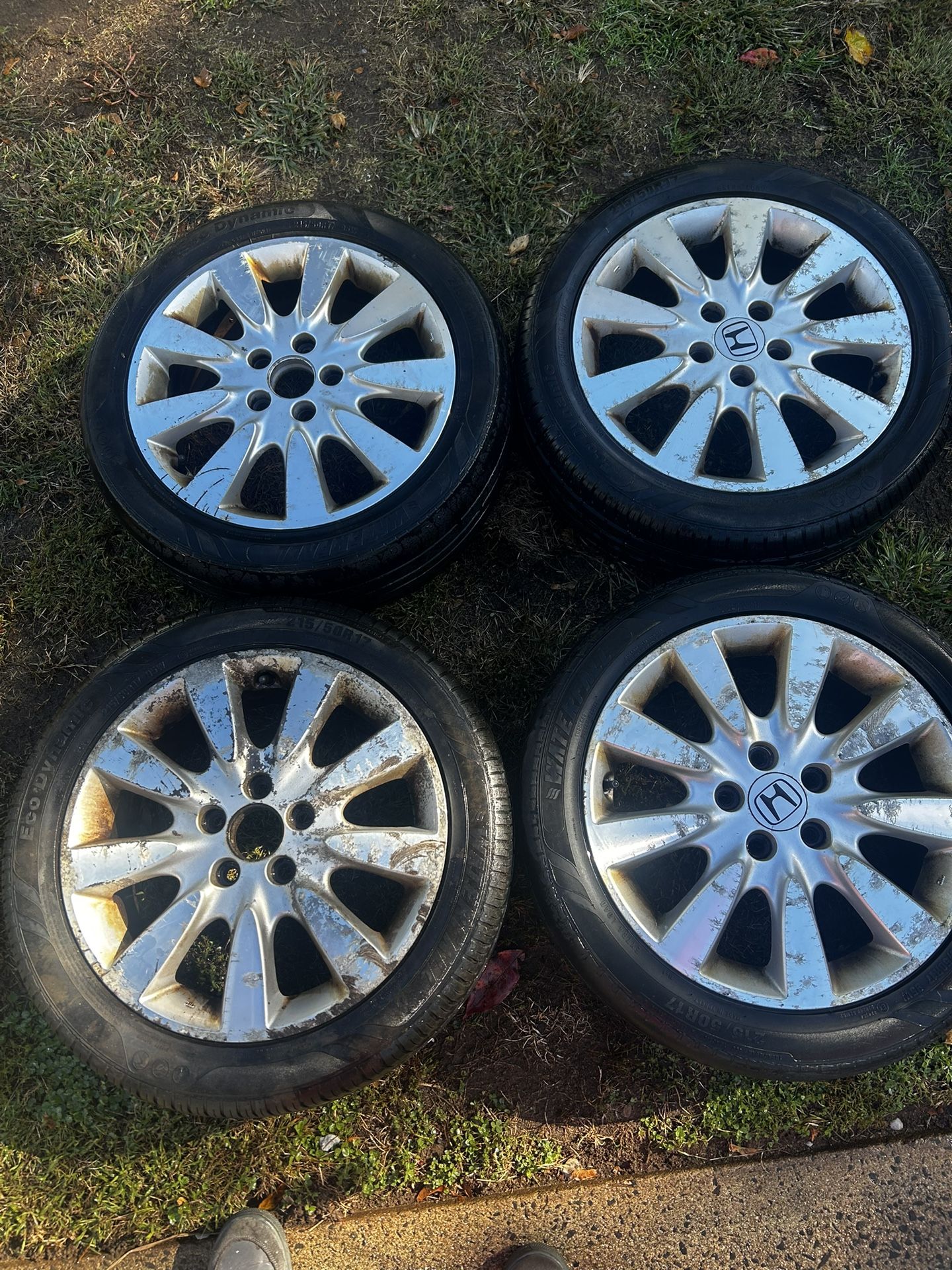 USED 17’ OEM HONDA WHEELS
