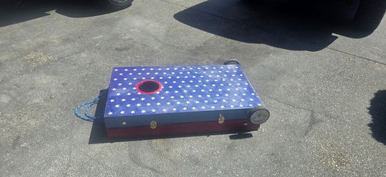 Free cornhole game