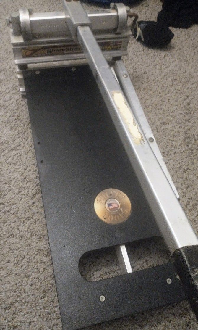 Bullet Tools 9" Sharpshooter Flooring Cutter 2 New Blades
