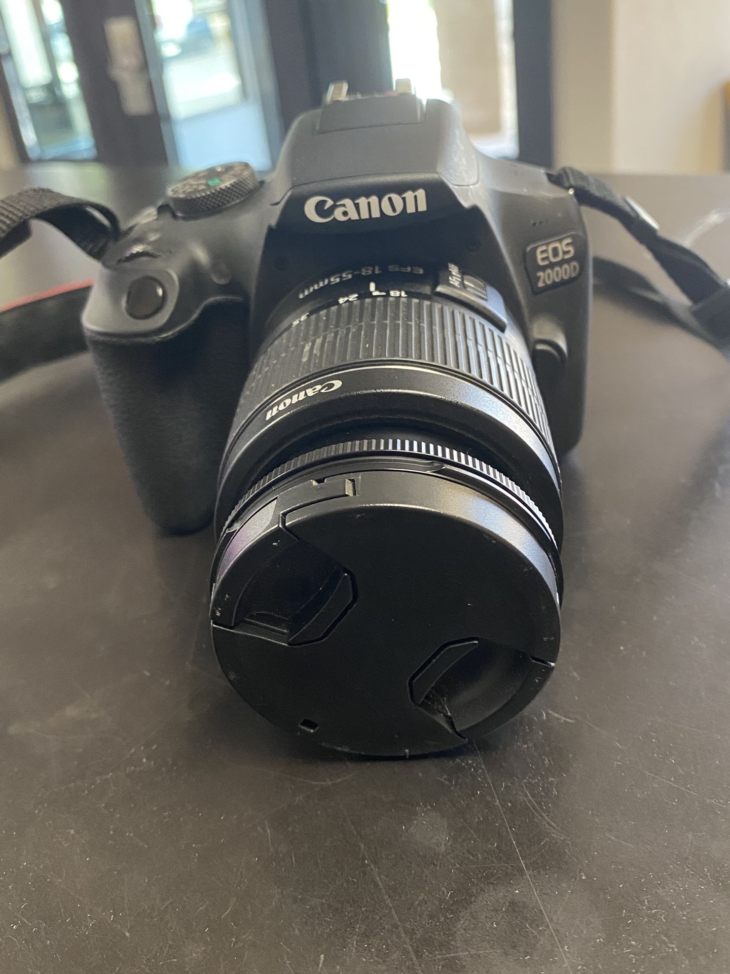 Canon Digital camera EOS 2000D