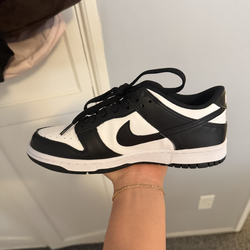 Nike panda dunks