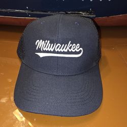 Milwaukee Black Adjustable Strap Back Baseball Cap Hat 
Like  New