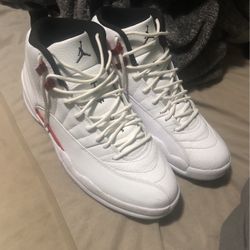 Jordan 12 Retro