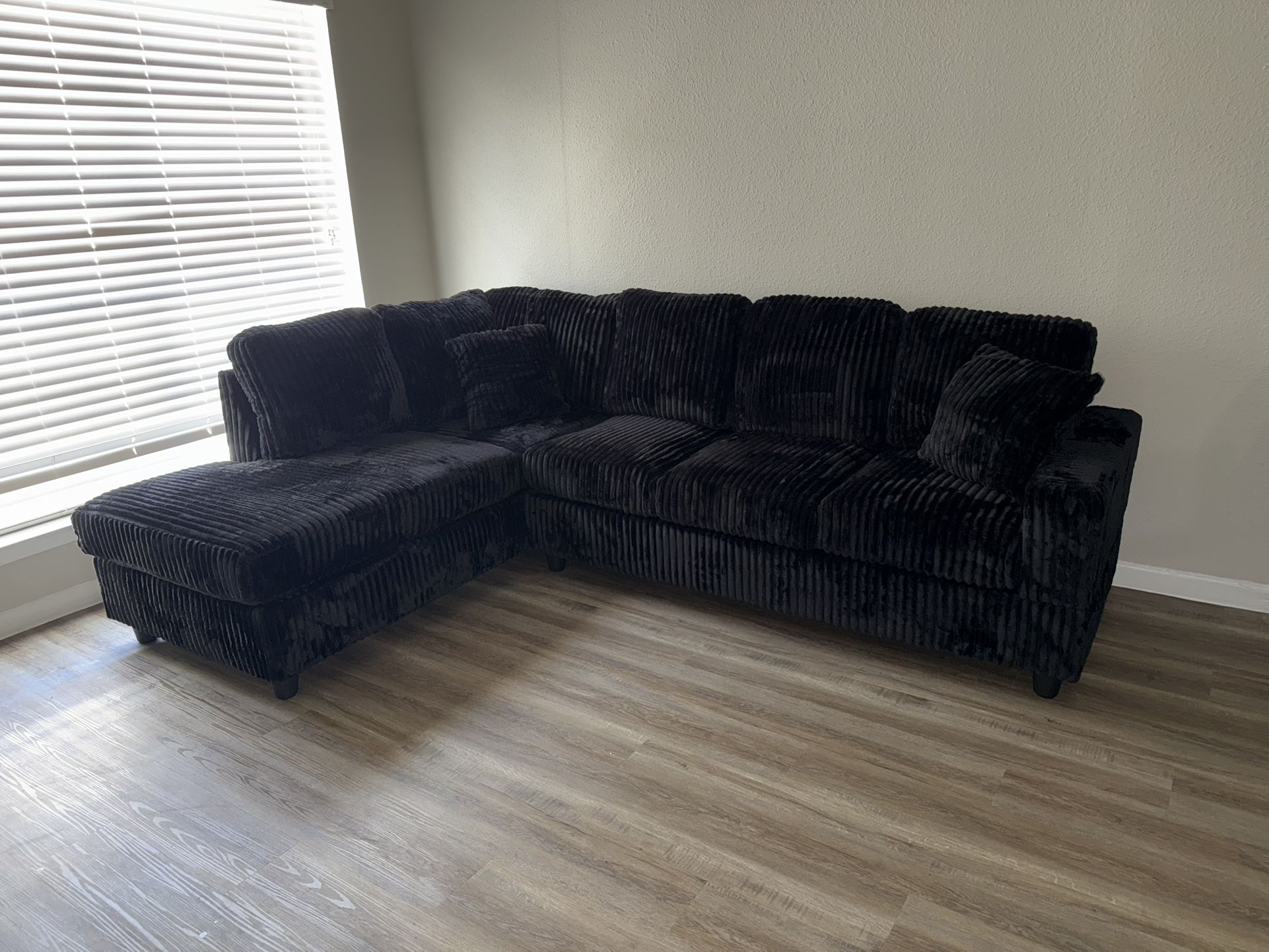 Corduroy Comfy Sectional (Black)