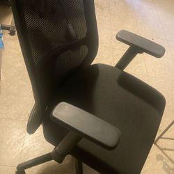 HON® Ignition Mesh Chair - Black 