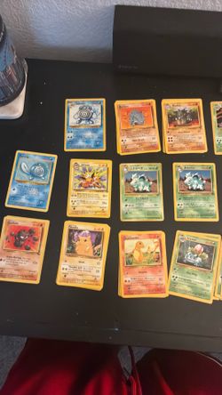 Full Red head Pokémon card collection