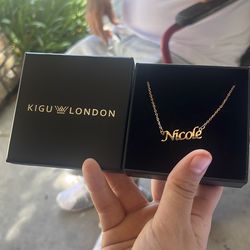 Gold rose plated Nicole necklace