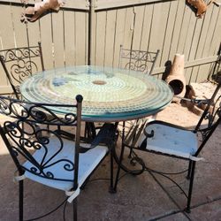 PATIO FURNITURE