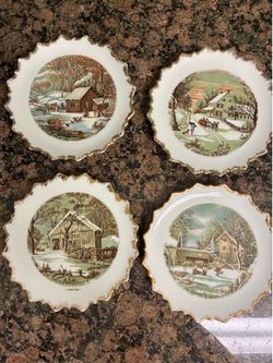 Decorative small plates