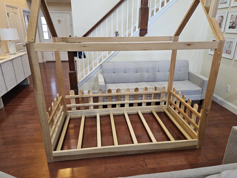 Toddler Bed 