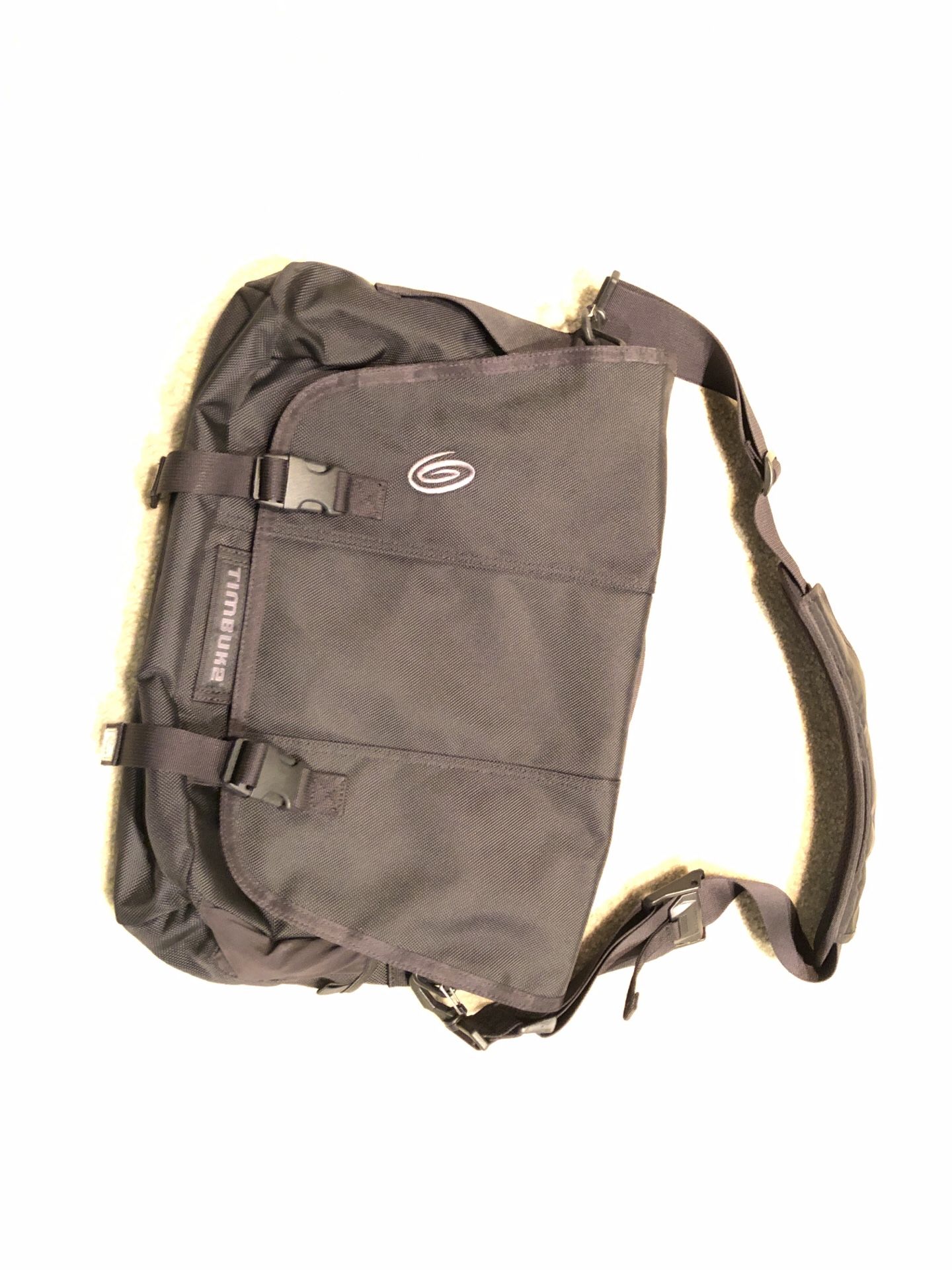 Timbuk2 Timbuktu Messenger Bag with Laptop/Tablet Compartment
