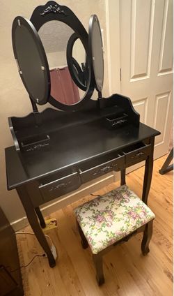Vanity with mirror and bench