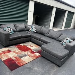 Sectional Sofa/  Couch