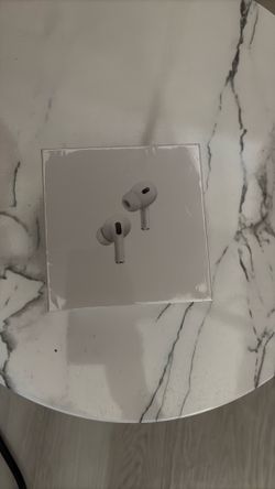 Wireless earbuds