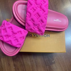 Louis Vuitton Slides 