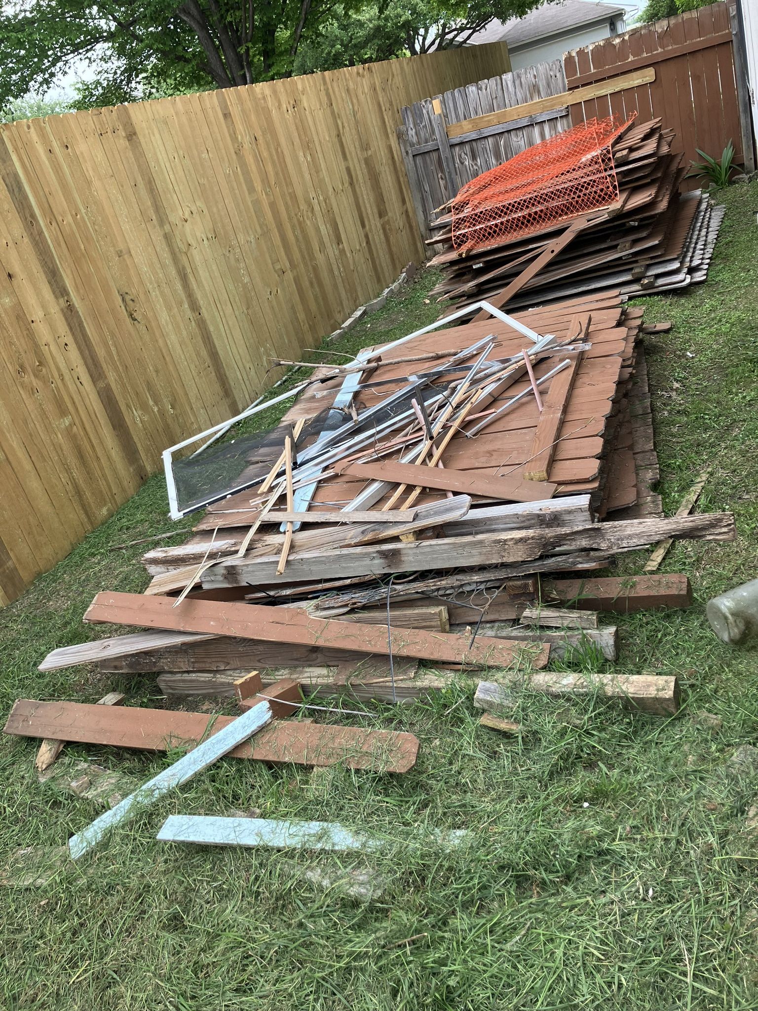 Free Fence