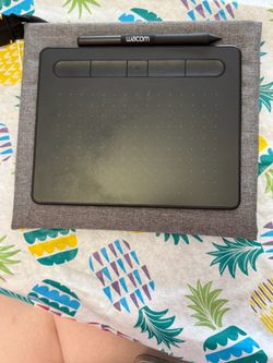 Wacom drawing tablet