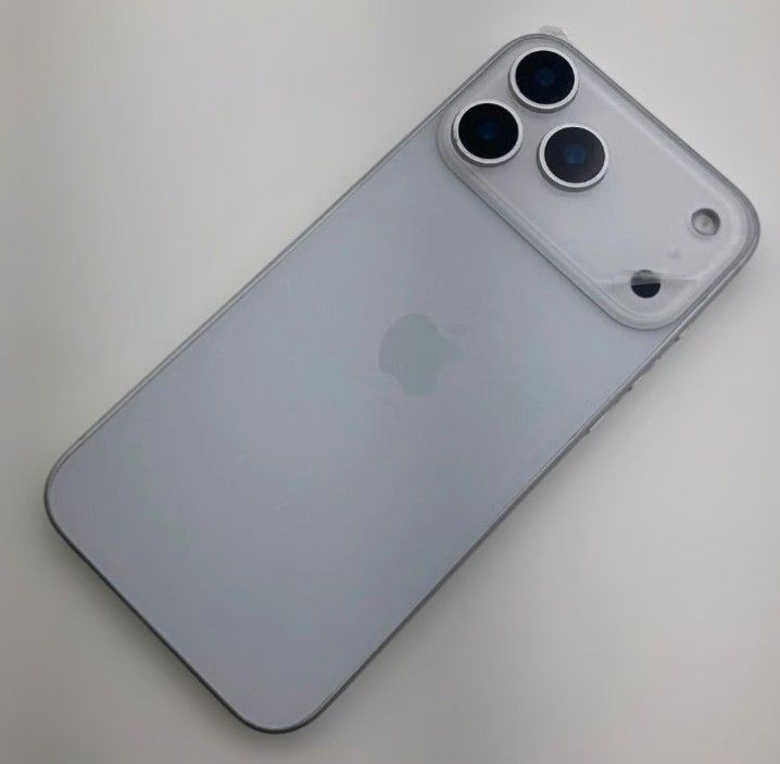 iPhone 17 Pro Max Pro White Mockup Model