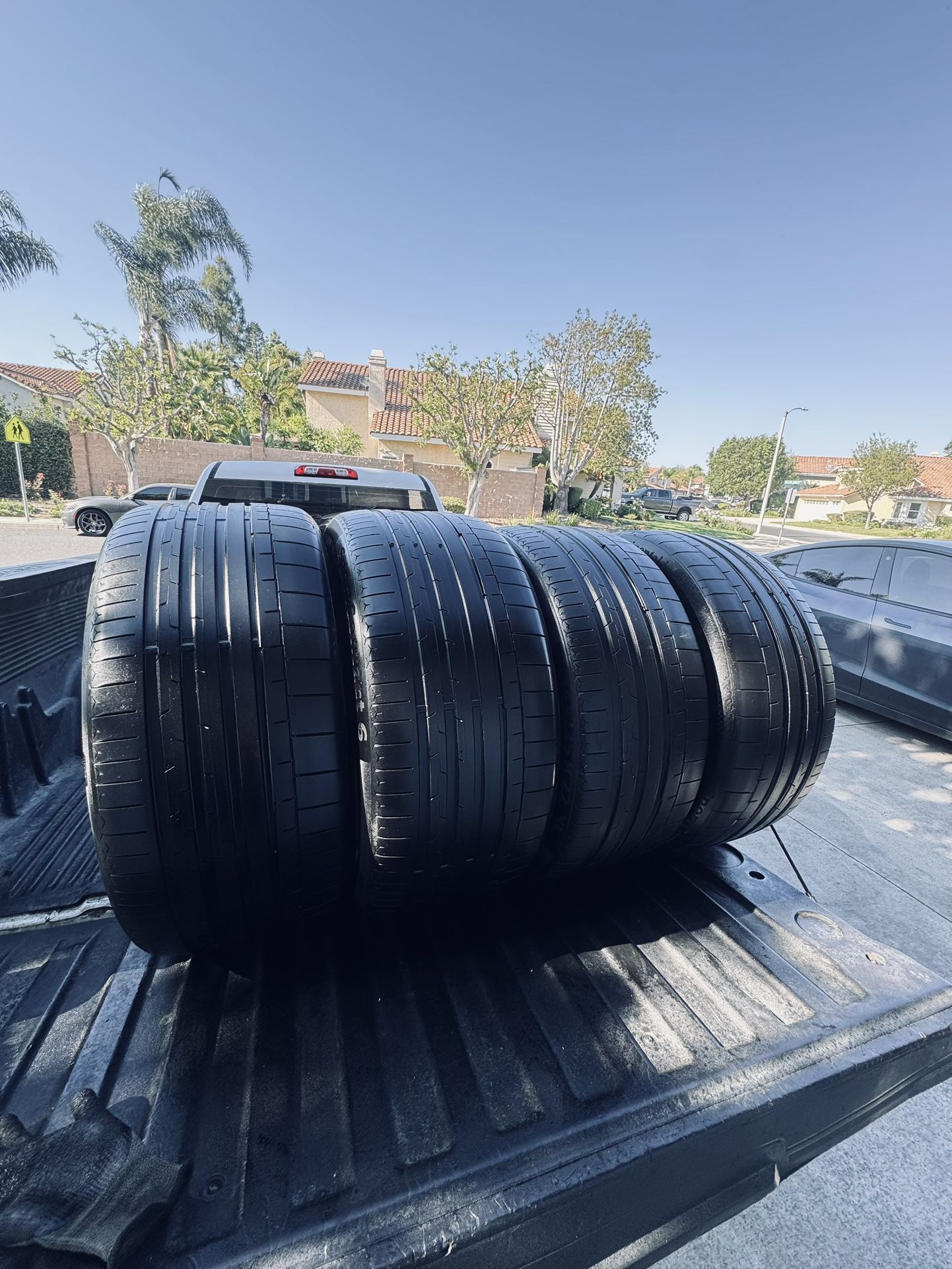 285/35/22 265/35/22 XL Continental Sportcontact 6 80%+ Tread (4)