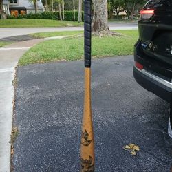 DeMarini Voodoo One Gold Bat