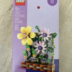 Lego Flower Trellis Display