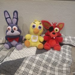 FNAF 1 Plushies