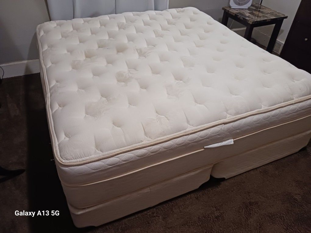 California King Mattress And Boxspring.... Delivery Available