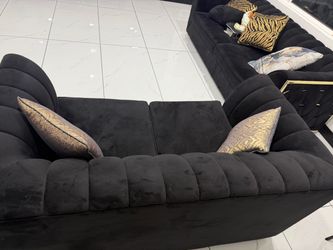 Black Velvet Loveseat Elegant & Modern Beautiful black velvet loveseat