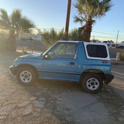 Geo Tracker Chevrolet 