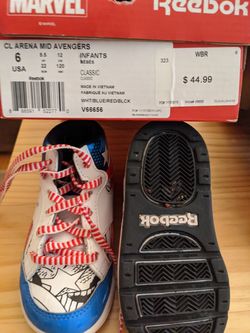 Reebok Marvel size 6