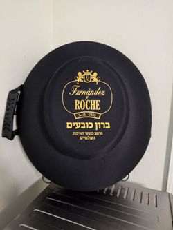 Fernández y Roche Seville Hard Hat Carrying Case Bag - Hebrew Edition (Baron Hats / ברון כובעים)
Official Fernández y Roche (Sevilla - 1885) hard shel