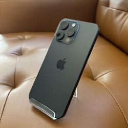 iPhone 15 Pro Max 256Gb Unlocked Black Titanium 