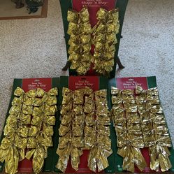48  6 Inch  Christmas Bows - NEW 
