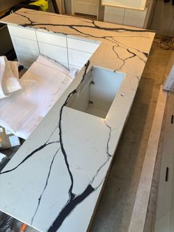 3cm Quartz Take Off Display Set 114”x95”