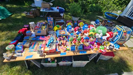 Garage sale 06/20/2026