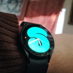 Samsung Smart Watch 4