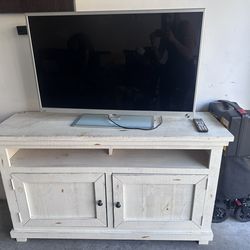 TV and TV Stand - FREE