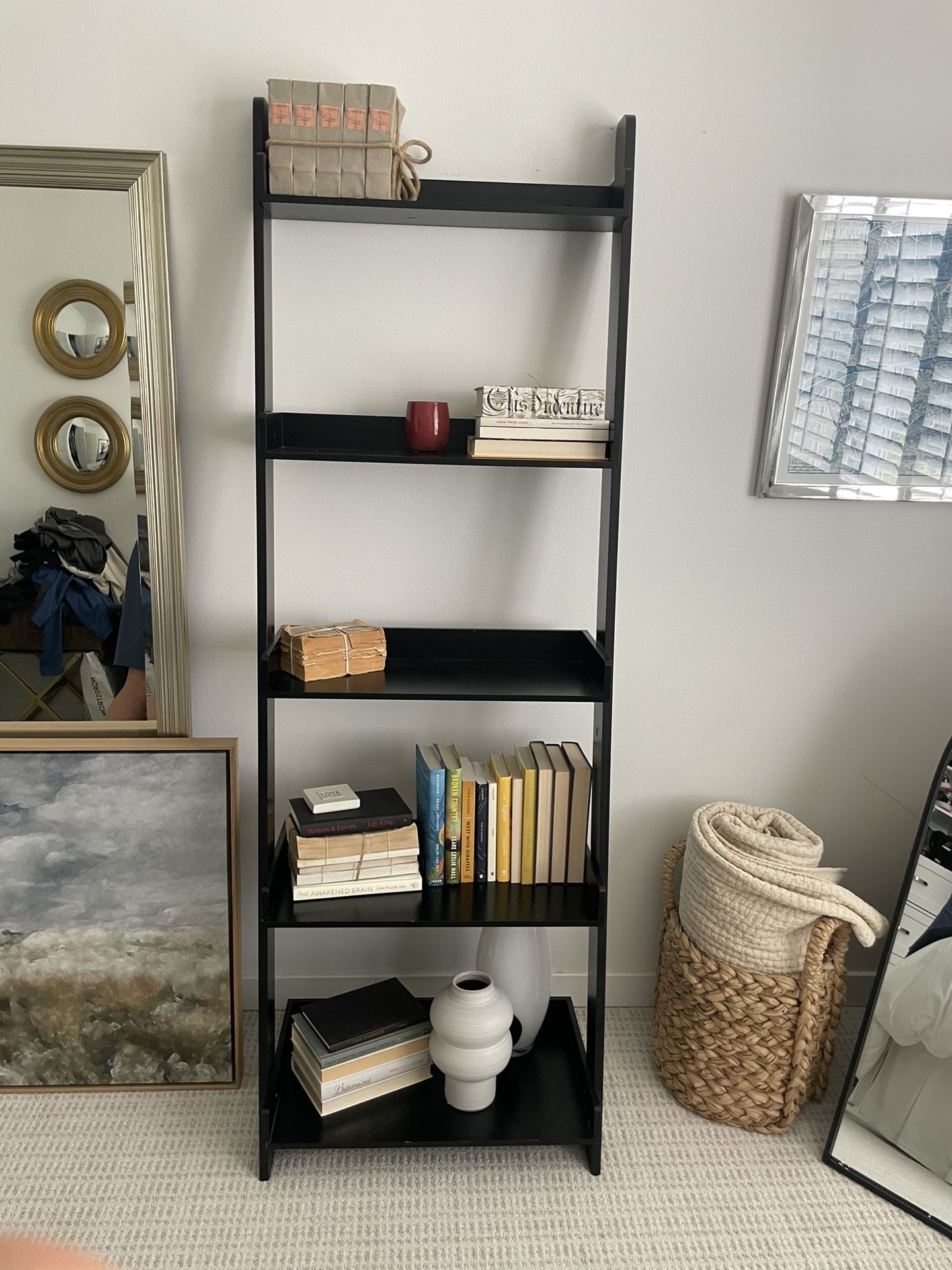 Leaning Shelves