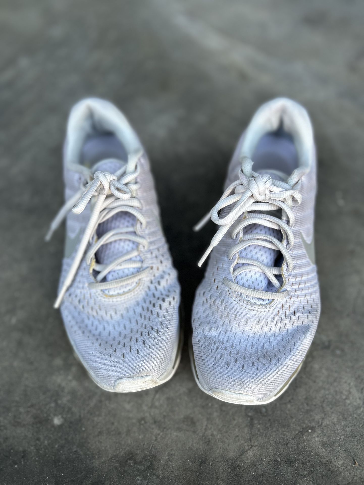 Nikes Women’s Shoes