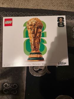 LEGO FIFA World Cup Official Trophy Set 43020