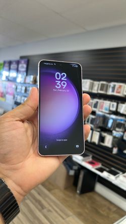 Samsung Galaxy S23 5G 128GB Unlocked