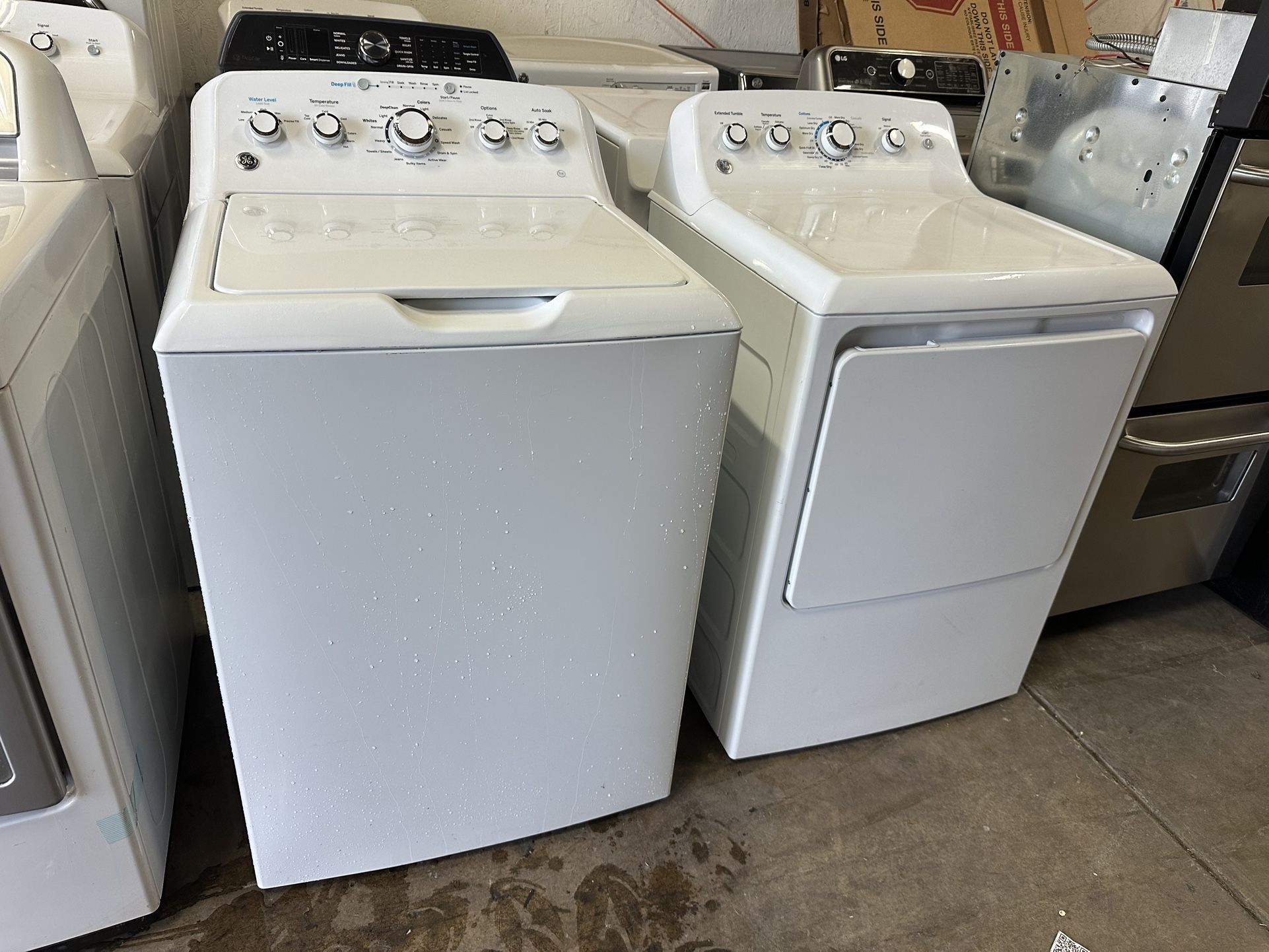 GE TOP LOAD SET ELECTRIC DRYER CAN DELIVER