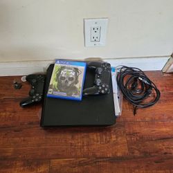 PS4 